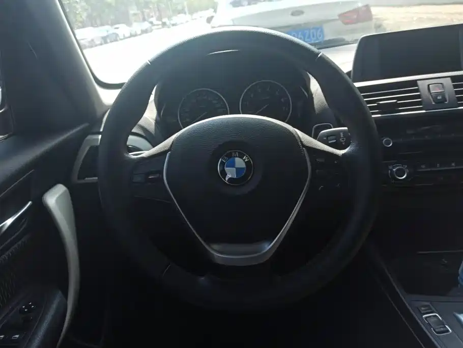 BMW 1 Series (Import) — миниатюра 15