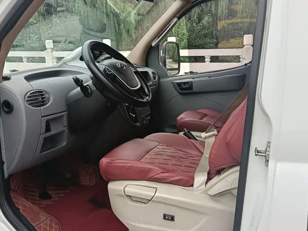 Maxus V80 — миниатюра 13