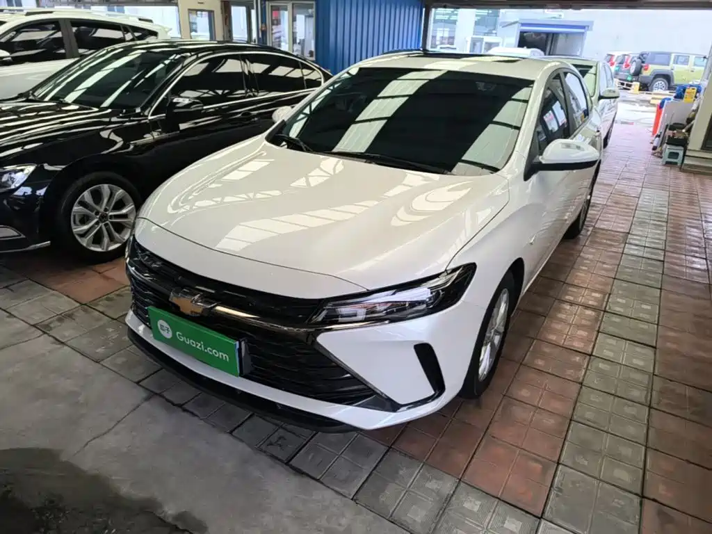 Chevrolet Monza — миниатюра 2