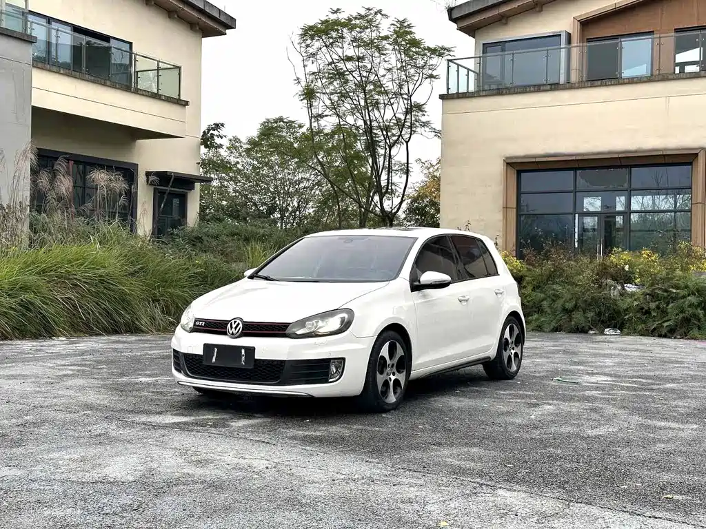 Volkswagen Golf GTI 2012