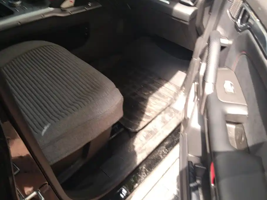 Jetour Traveller — миниатюра 8