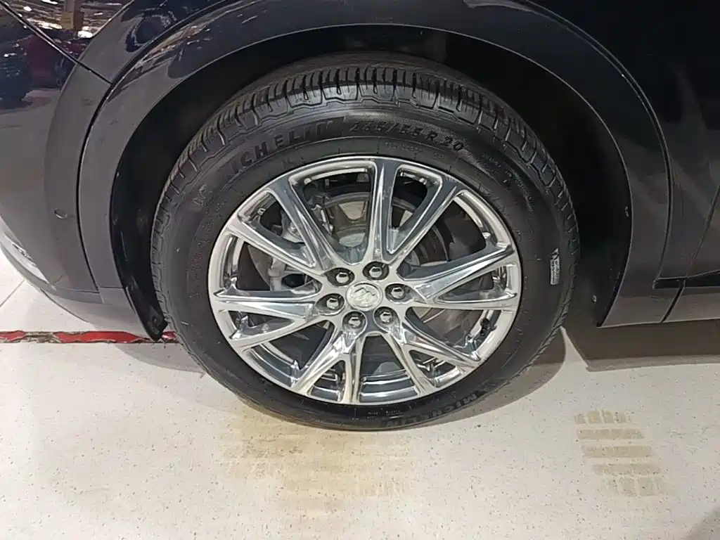 Buick Enclave — миниатюра 23