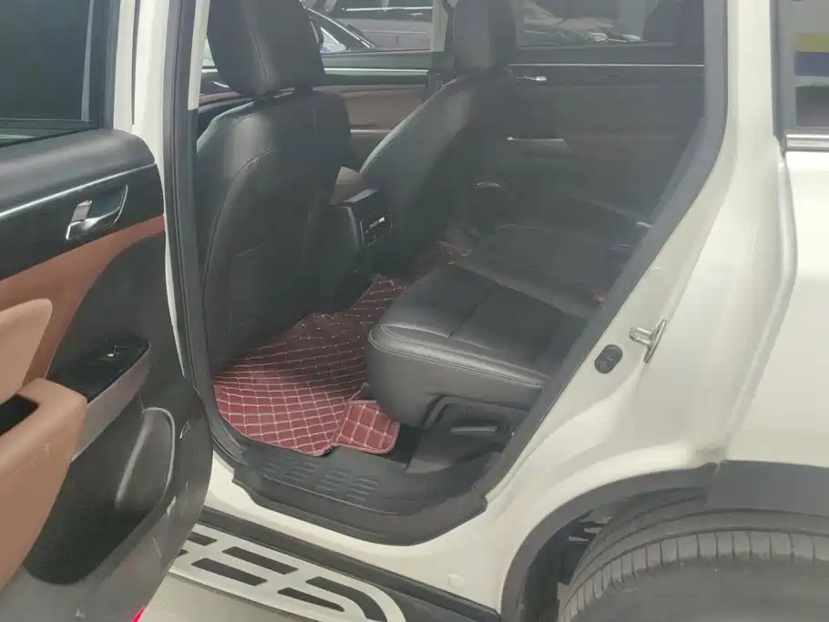 GAC Motor Trumpchi GS8 — миниатюра 11