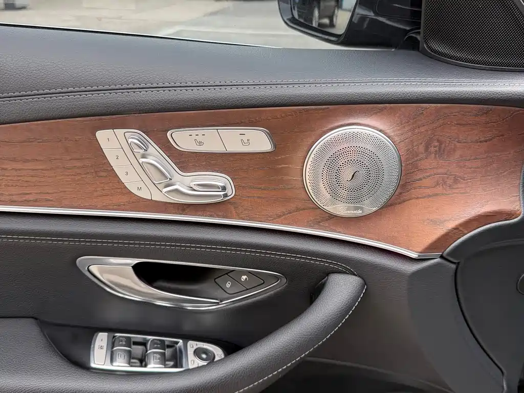 Mercedes-Benz E-Class E 2016 E 300 L Luxury