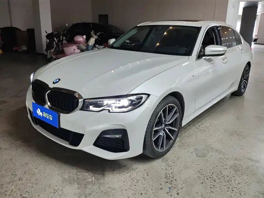 BMW 3 Series 2022