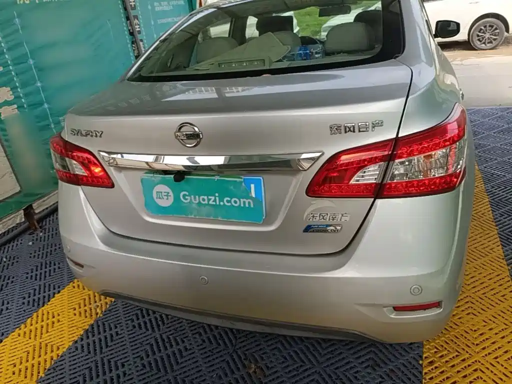 Nissan Sylphy — миниатюра 6