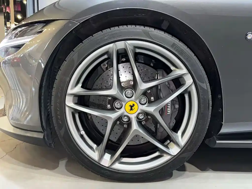 Ferrari Roma — миниатюра 4