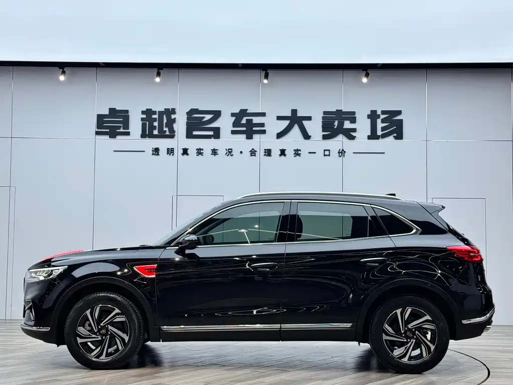 Hongqi HS5 2022 2.0T