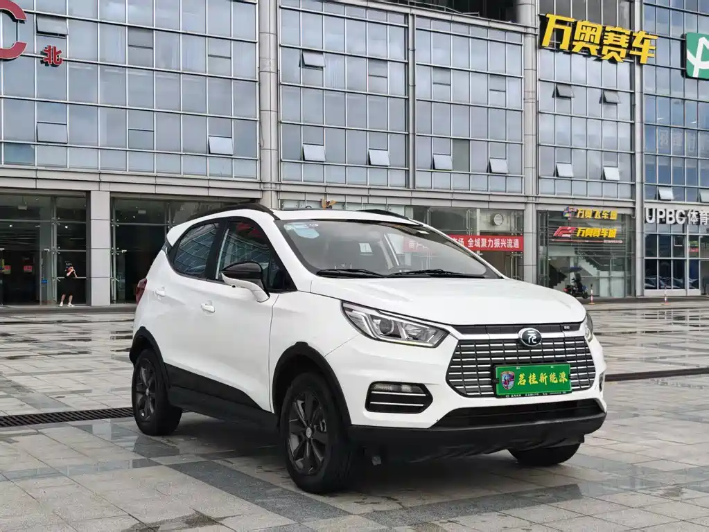 BYD Yuan EV — миниатюра 3