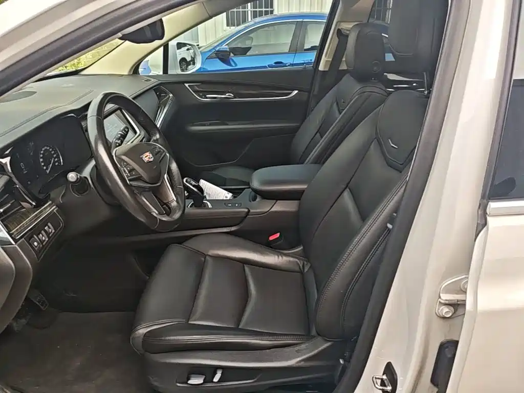 Cadillac XT5 — миниатюра 15