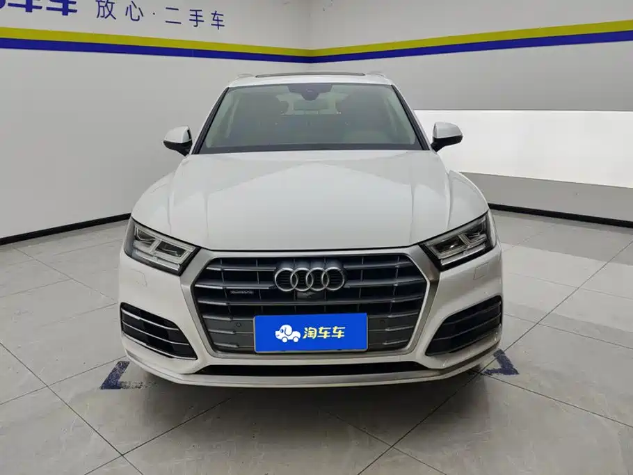 Audi Q5L 2020 45 TFSI Premium Fashion