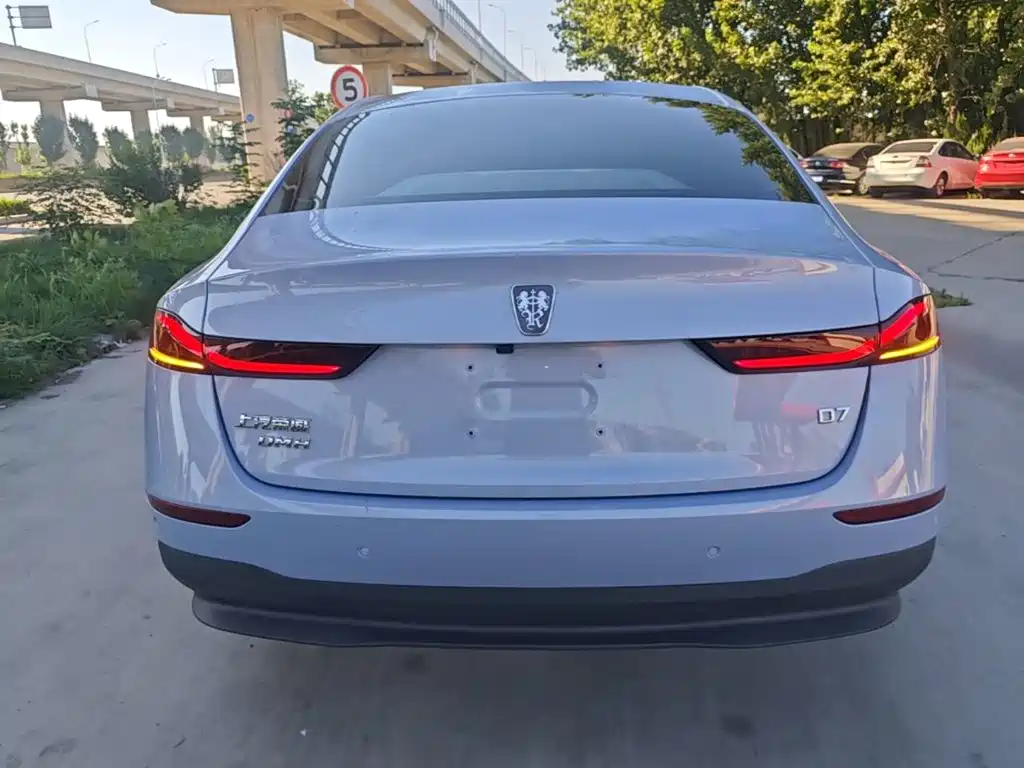 Roewe D7 — миниатюра 6