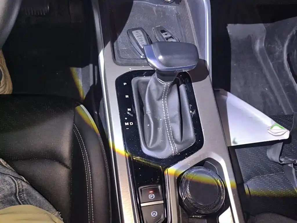 Geely Emgrand — миниатюра 7