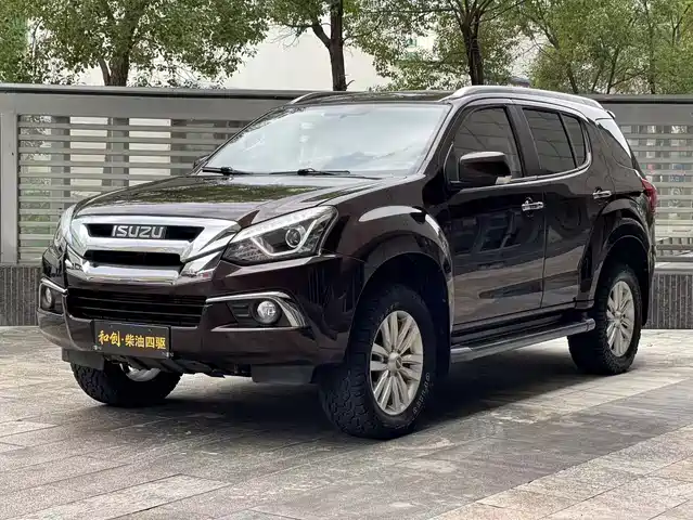 ISUZU MU X SHEPHERD RANGER 2019
