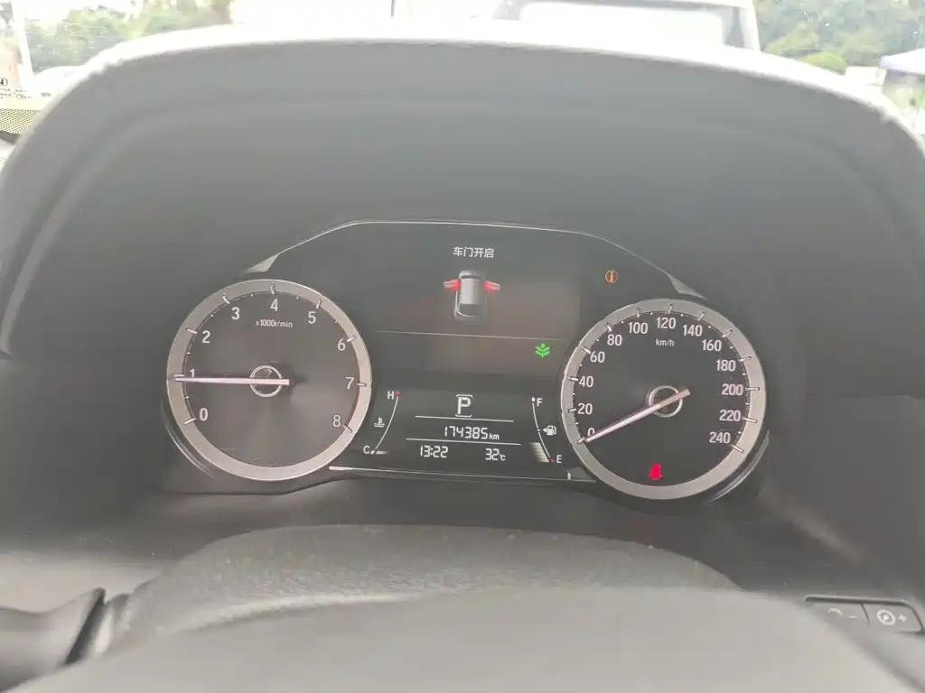 Honda UR-V — миниатюра 12
