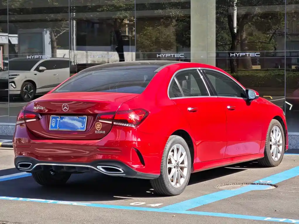 MERCEDES-BENZ A CLASS