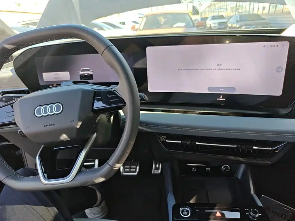Audi AudiQ6L e-tron — миниатюра 10