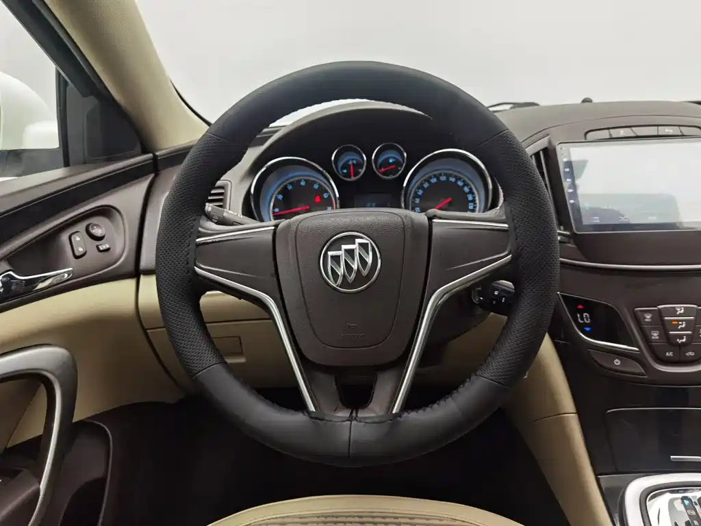 Buick Regal — миниатюра 11