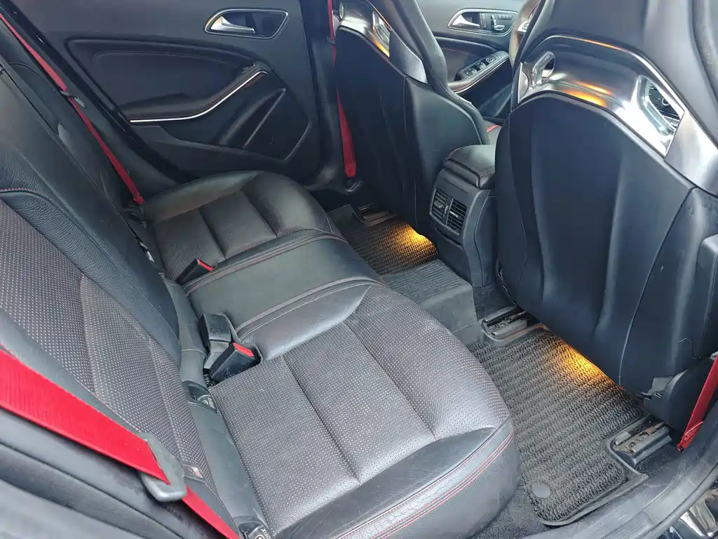 Mercedes-Benz A-Class AMG (Import) — миниатюра 11