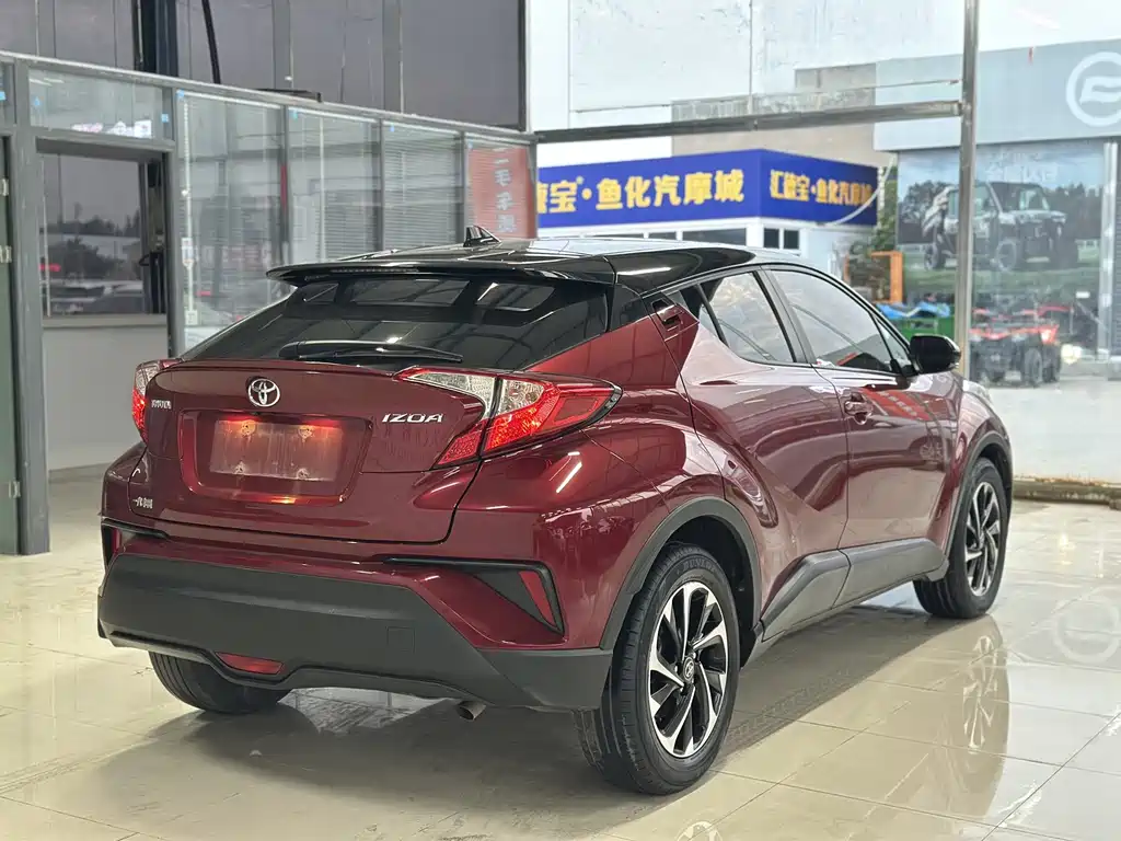 Toyota IZOA — миниатюра 9