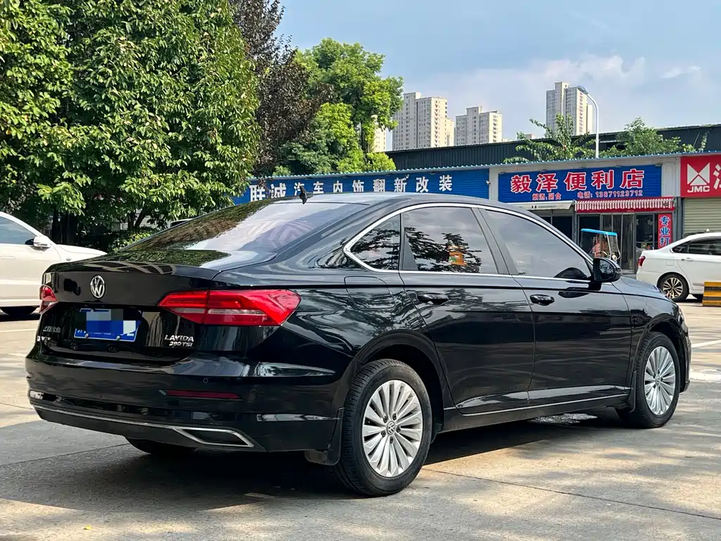 Volkswagen Lavida — миниатюра 9
