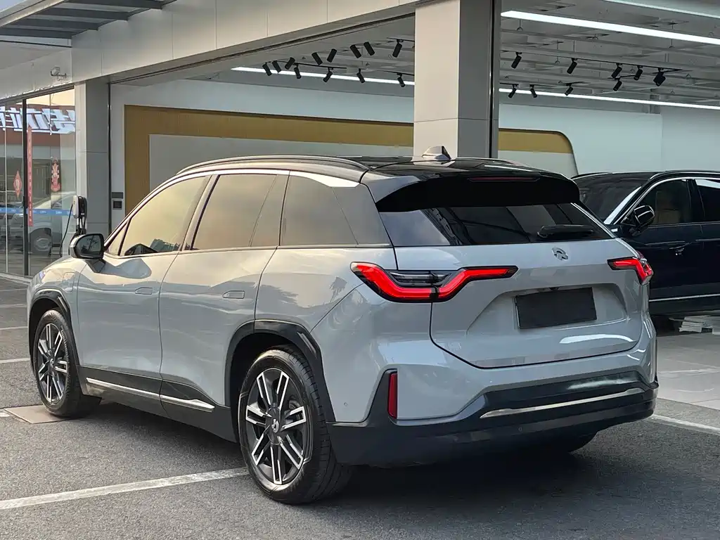 NIO ES6 — миниатюра 6