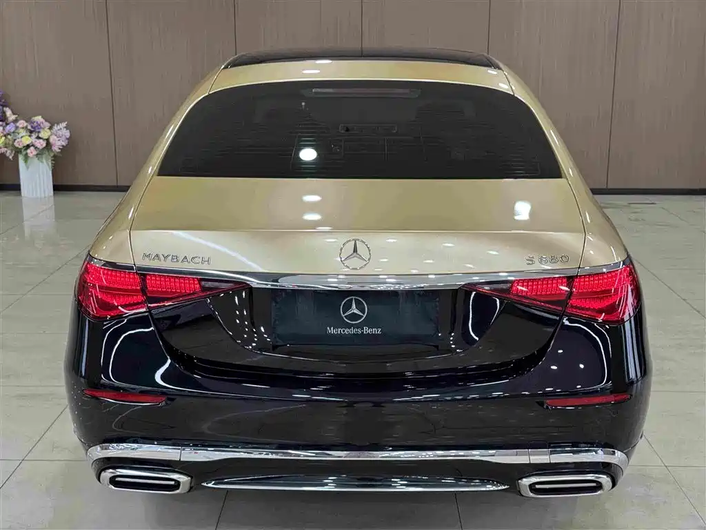 Mercedes-Benz S-Class — миниатюра 8