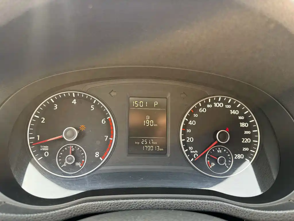 Volkswagen Passat — миниатюра 6