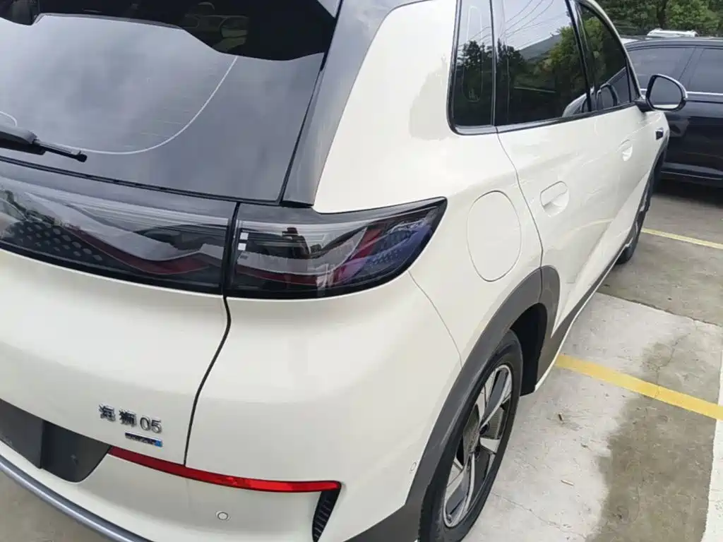 BYD Sealion 05 EV — миниатюра 8