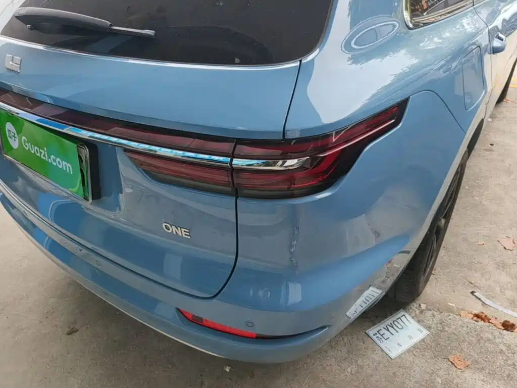 Li Auto Li ONE — миниатюра 8