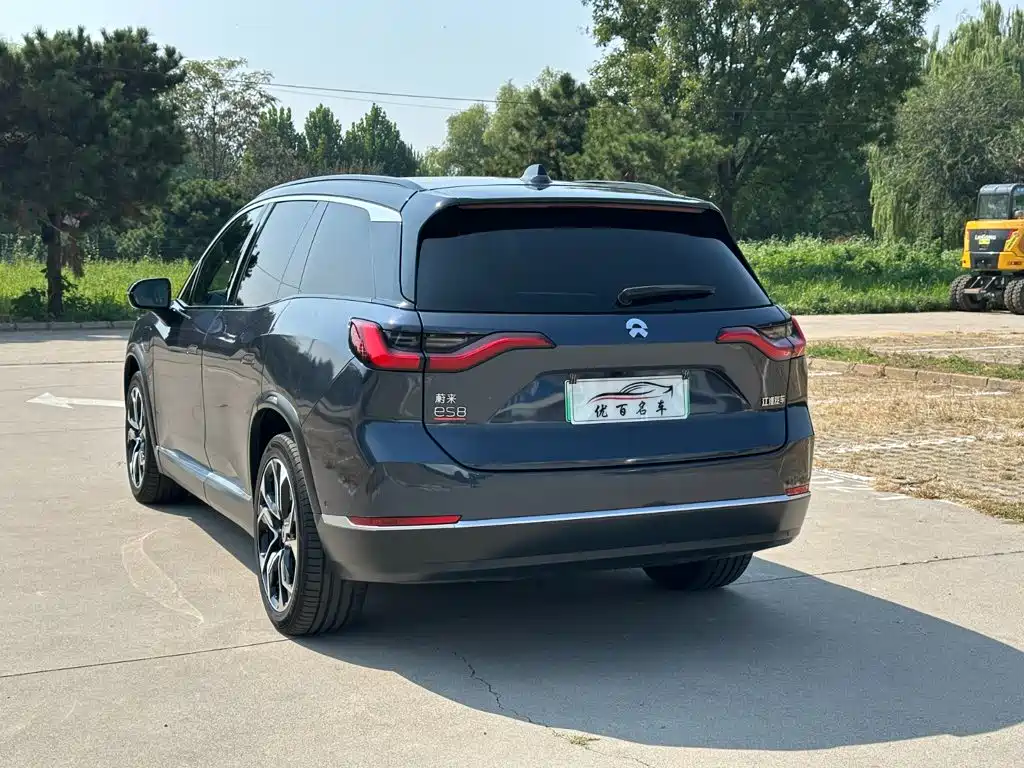 NIO ES8 — миниатюра 4