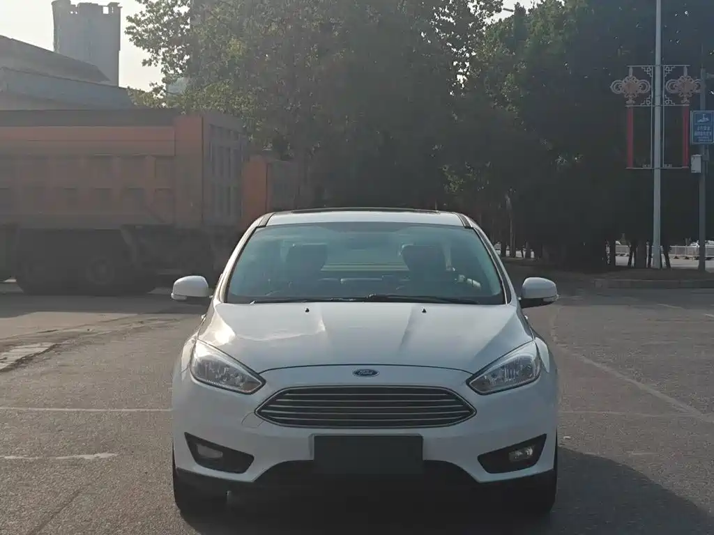 Ford Focus — миниатюра 3