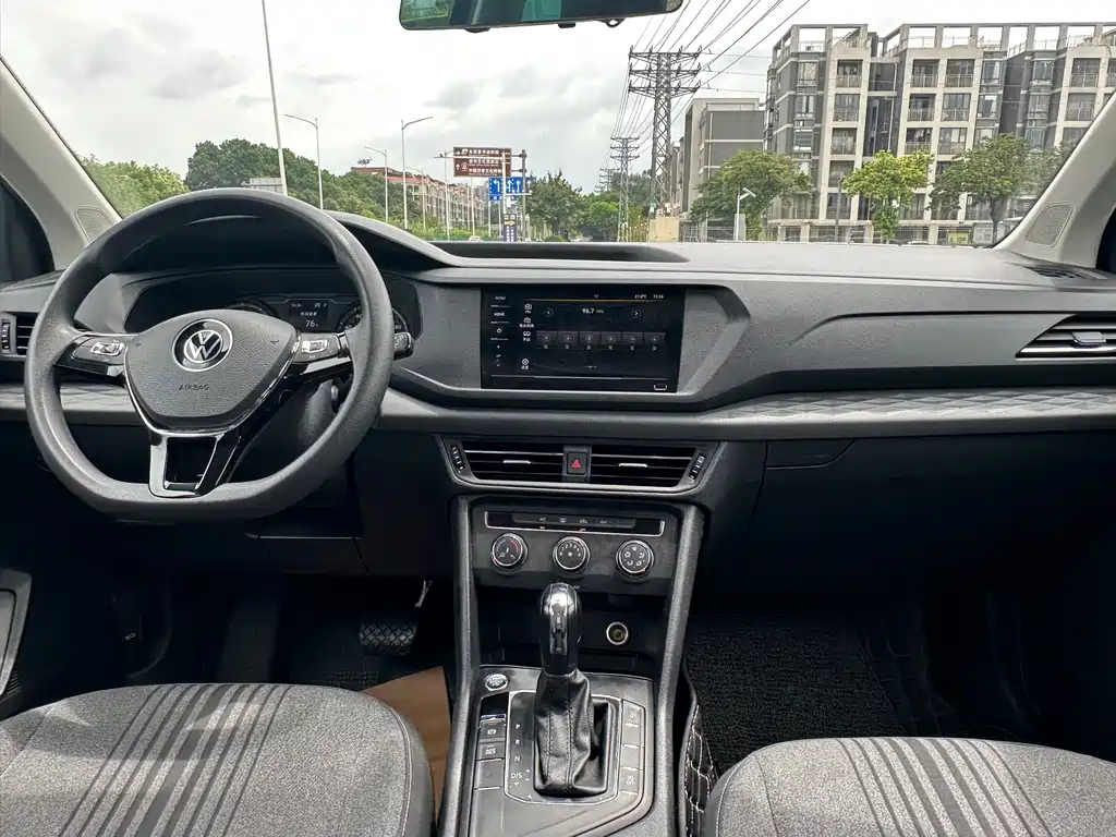 Volkswagen Tharu — миниатюра 13