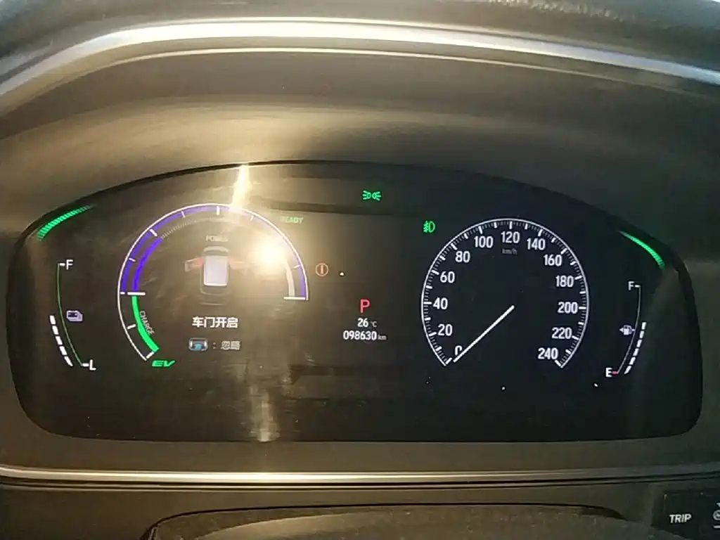 Honda Elysion — миниатюра 12