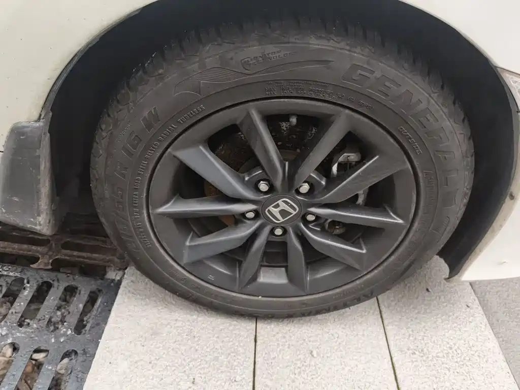 Honda Civic — миниатюра 8