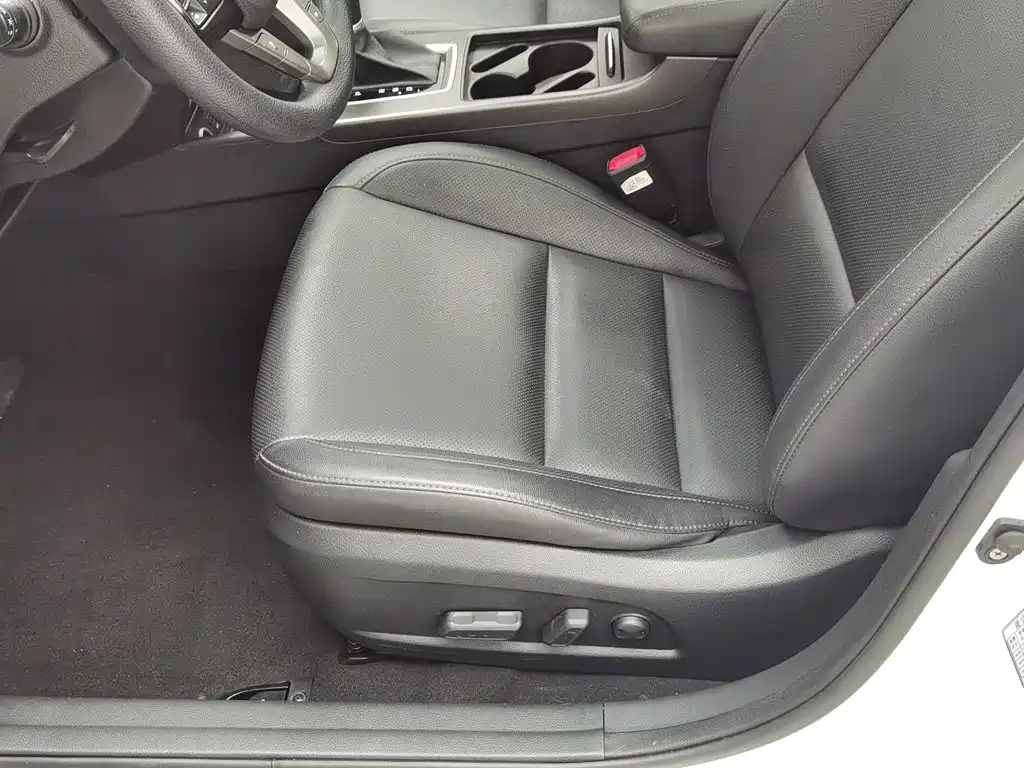 Hyundai Mistra — миниатюра 20