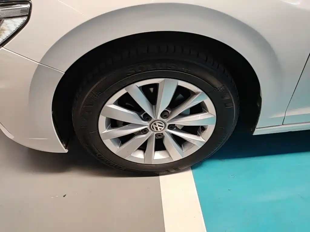 Volkswagen Bora — миниатюра 23