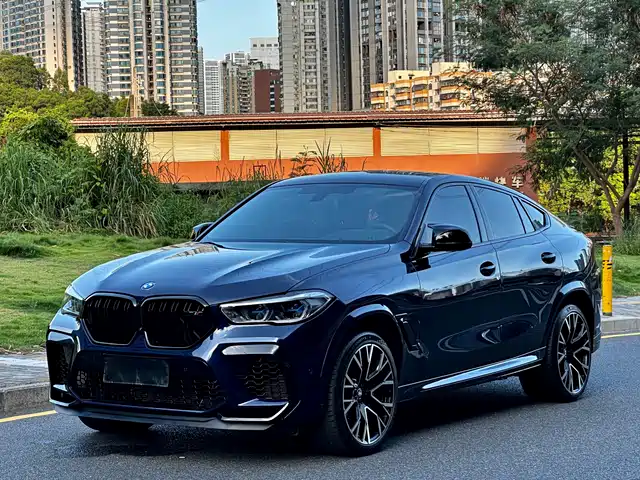 BMW  X6 M 2023