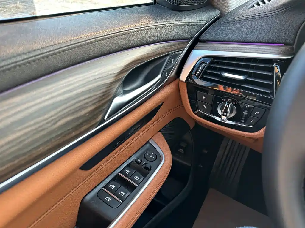 BMW 6 Series GT — миниатюра 23