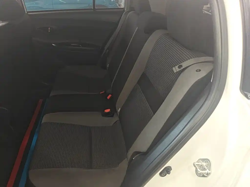 Toyota Vios FS — миниатюра 17