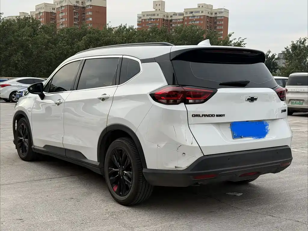 Chevrolet Volando — миниатюра 11