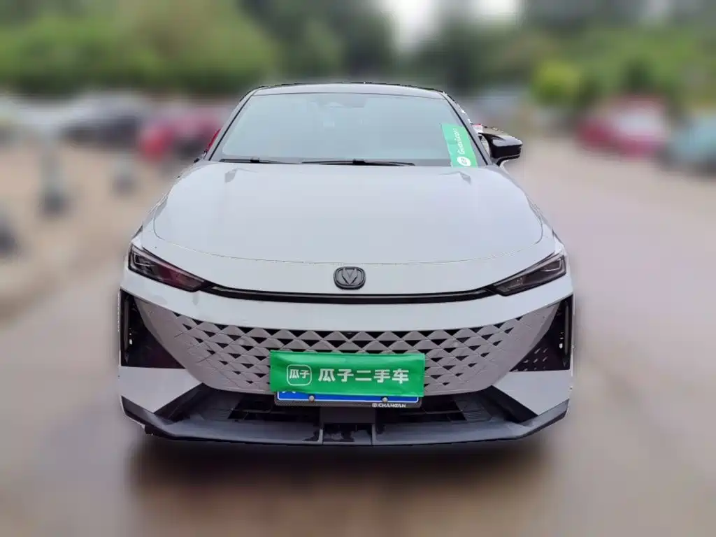 Changan UNI-V — миниатюра 23