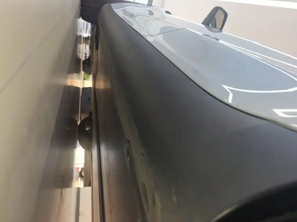 Tesla Model Y — миниатюра 22