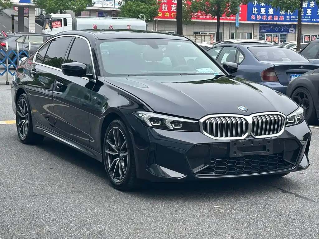BMW 3 Series — миниатюра 3