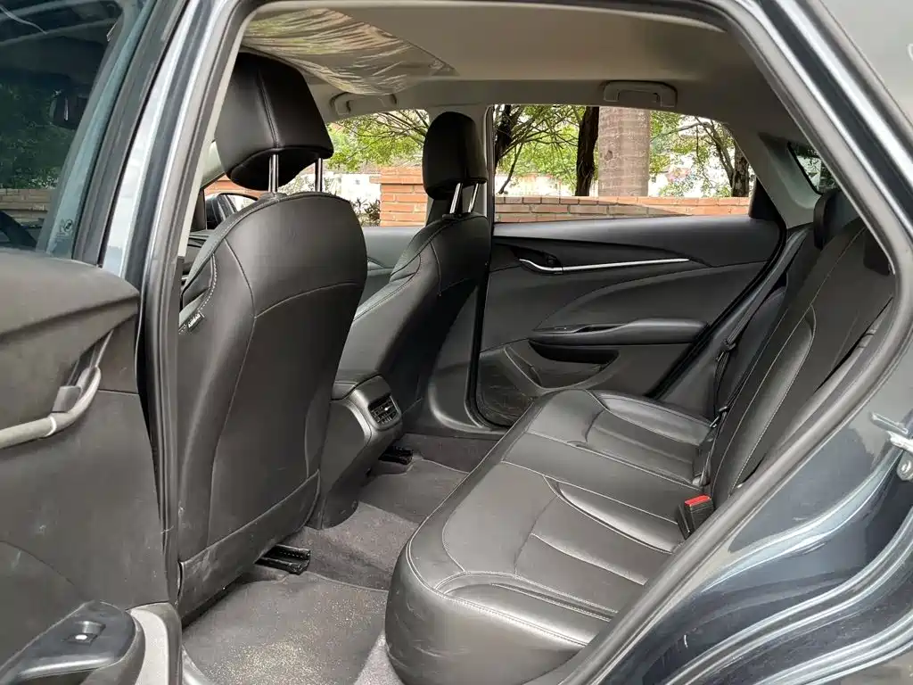 Buick Excelle — миниатюра 6