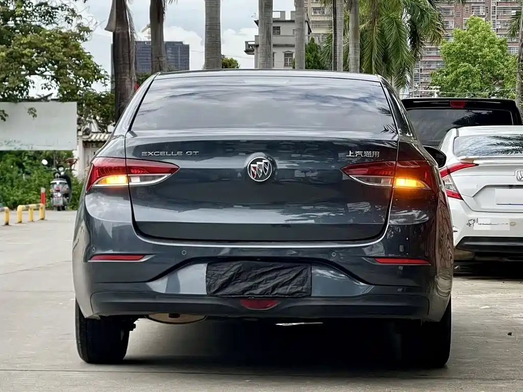 Buick Excelle — миниатюра 8