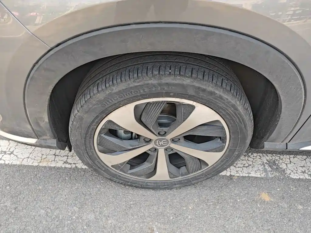 BYD PLUS New Energy — миниатюра 23