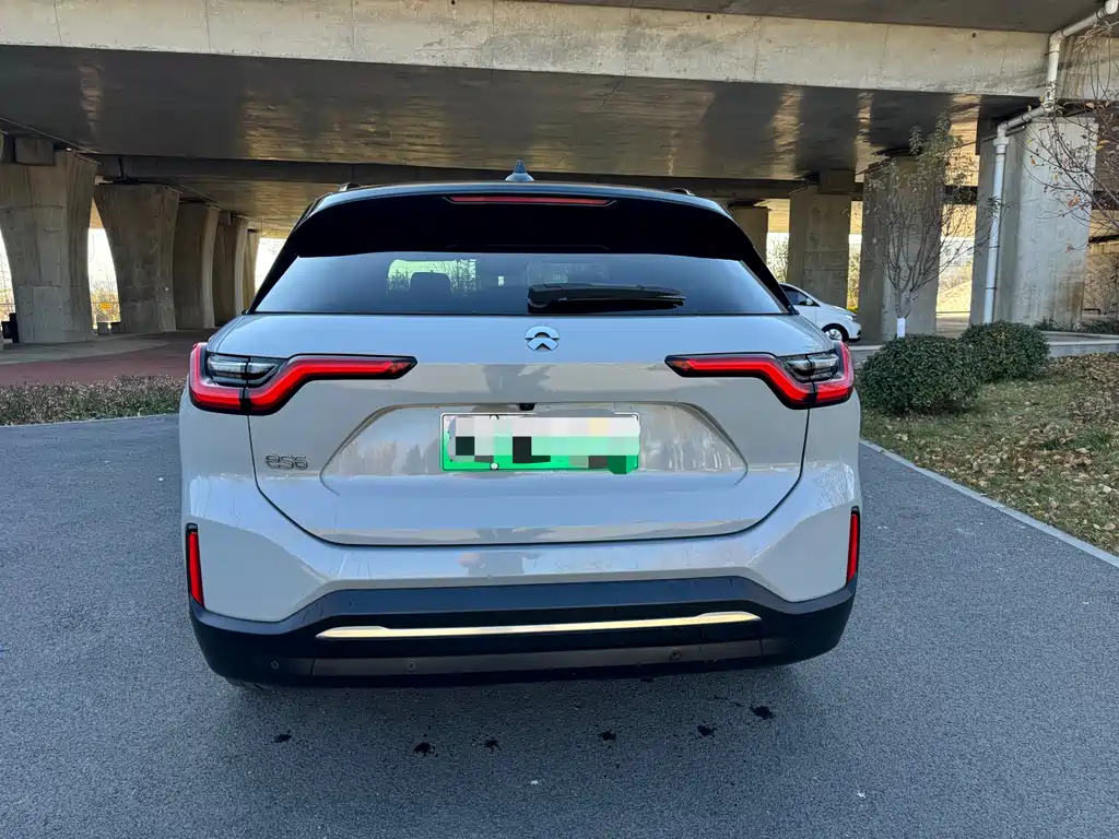 NIO NIO ES6