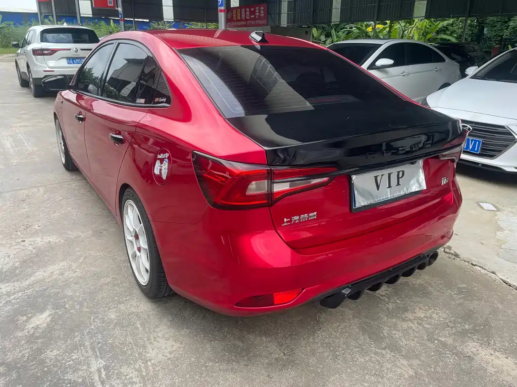 Roewe i5 — миниатюра 7