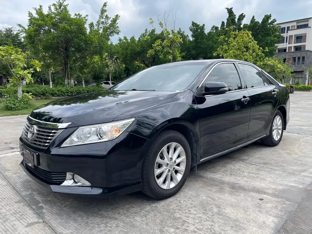 Toyota Camry 2014